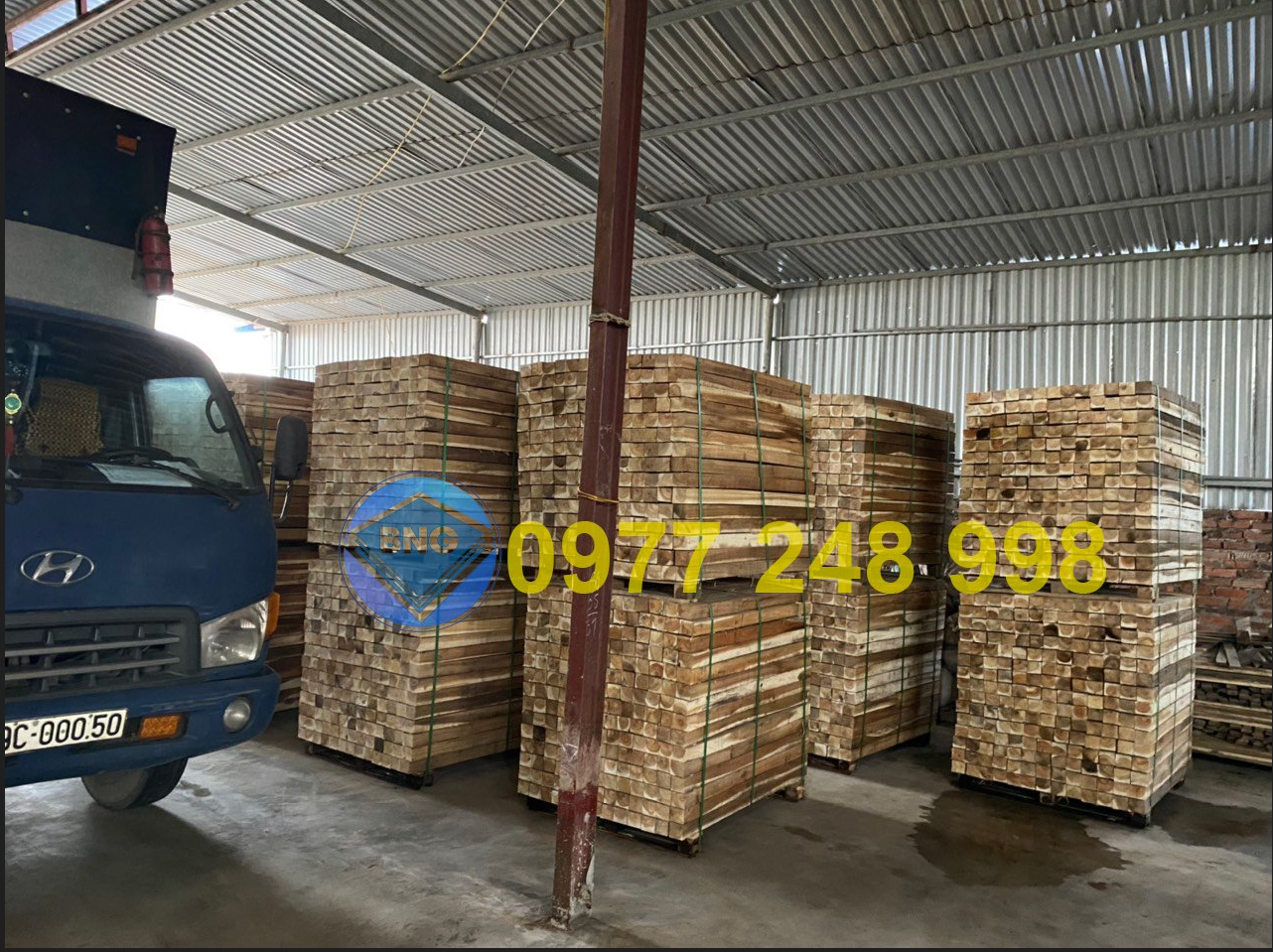 PALLET GỖ CŨ TẠI KHU CÔNG NGHIỆP GIA LỘC, HẢI DƯƠNG
